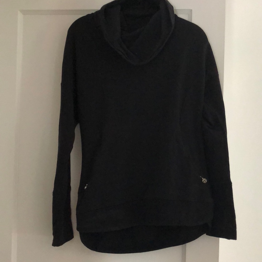 Lululemon heavy sweater! Lightly worn
